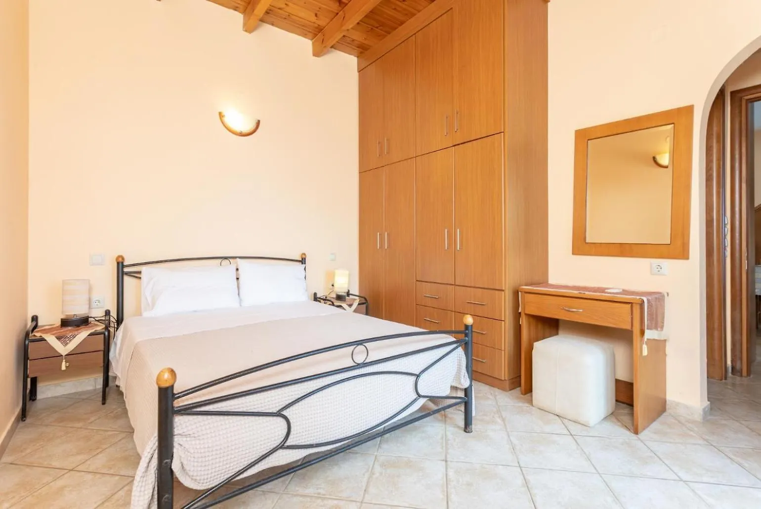 Villa Aetos Vasilikiádhes Grecia